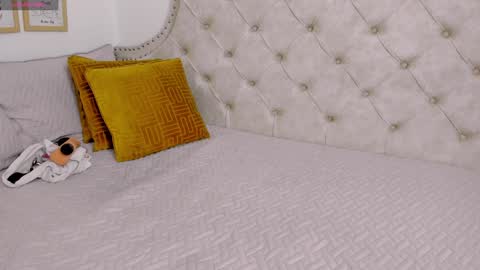 luna_valle online show from 02/05/25, 11:50