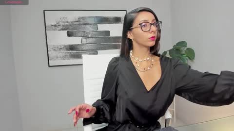 Snapshot of luna_willians chatting on 02/15/25, 12:22 luna online show from 02/15/25, 12:22