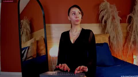 luna online show from 02/13/26, 01:51