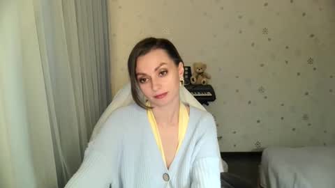 lunaa_bluee online show from 02/14/26, 11:23