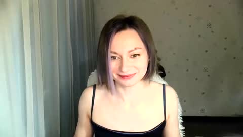 lunaa_bluee online show from 05/22/26, 07:08