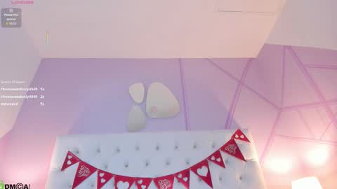 lunaa_hart online show from 02/15/26, 07:51