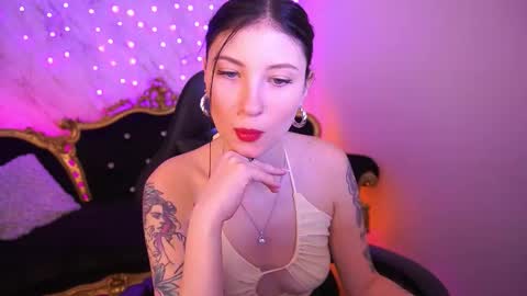 lunaamay online show from 03/21/26, 07:24