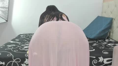    online show from 05/25/26, 11:00