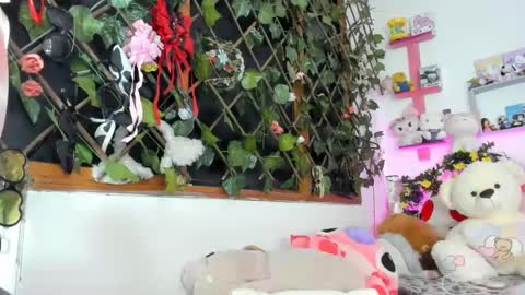 Snapshot of lunacristal_moon chatting on 02/11/25, 08:05 lunacristal_moon online show from 02/11/25, 08:05