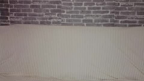 lunacurlys online show from 04/15/26, 12:45