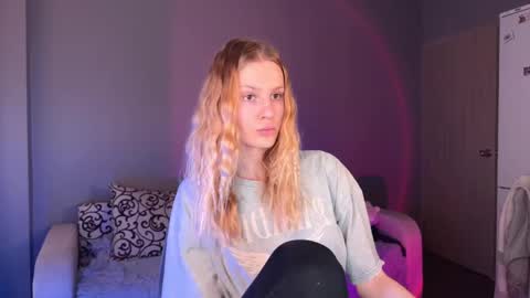 Britney online show from 09/30/25, 08:19