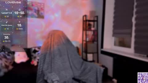 Britney online show from 11/09/25, 05:06