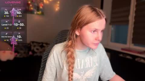 Britney online show from 12/14/25, 02:44