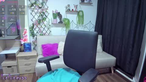 Luna online show from 01/14/25, 06:02