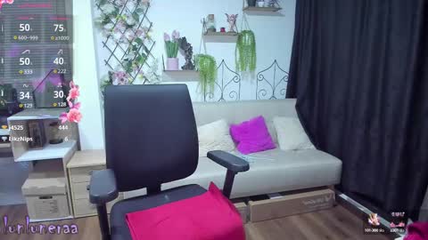 Luna online show from 02/13/25, 07:13