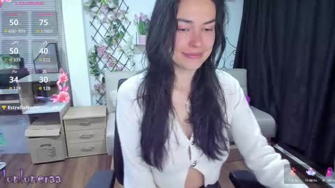 Luna online show from 03/03/25, 04:03