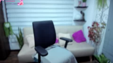 Luna online show from 09/10/25, 03:06