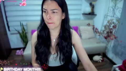 Luna online show from 11/03/25, 01:29