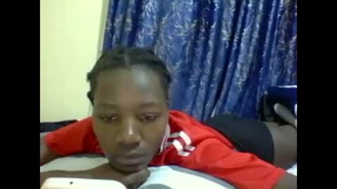 lunah_kitty online show from 05/26/26, 12:17