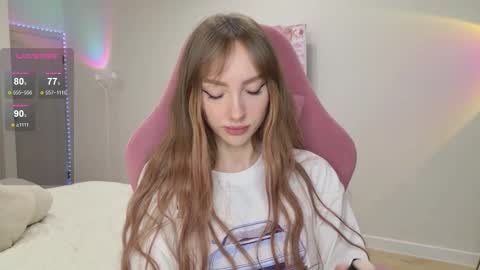 Luna online show from 09/10/25, 01:05