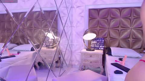 Luna  online show from 04/15/26, 12:34