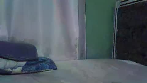 lunalove22_ online show from 10/09/25, 06:39