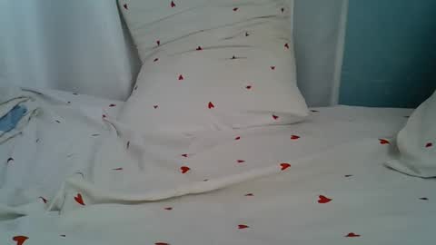 lunalove22_ online show from 02/03/26, 06:40