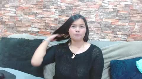 Luna online show from 03/04/25, 12:07