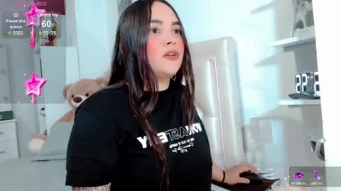 Snapshot of lunalovedoll_ chatting on 03/12/25, 11:54 Luna online show from 03/12/25, 11:54