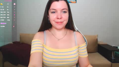 Luna online show from 09/22/25, 04:53