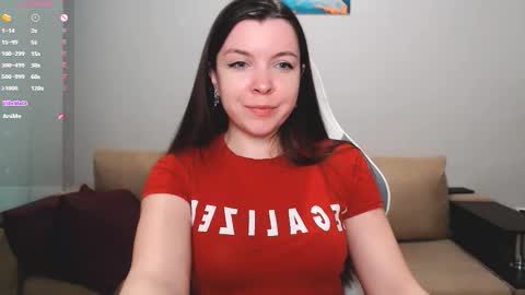 Luna online show from 09/29/25, 04:45