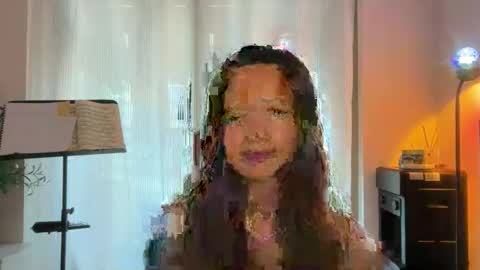 Snapshot of lunalovesuuuuu chatting on 03/18/26, 01:20 Luna online show from 03/18/26, 01:20