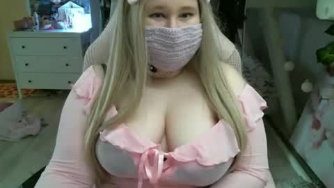 lunalulls online show from 03/09/26, 12:31