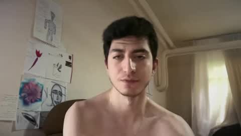 LunaPica online show from 04/05/26, 08:00