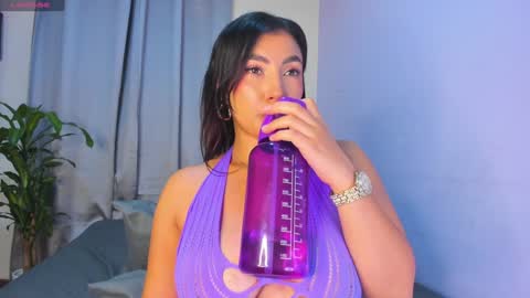 Luna  online show from 12/05/24, 05:48