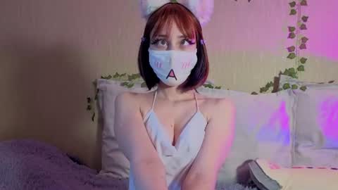 Luna online show from 06/15/26, 01:24