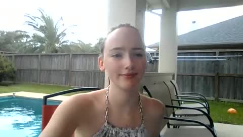 Snapshot of lunapixie2020 chatting on 06/17/26, 09:16 lunapixie2020 online show from 06/17/26, 09:16