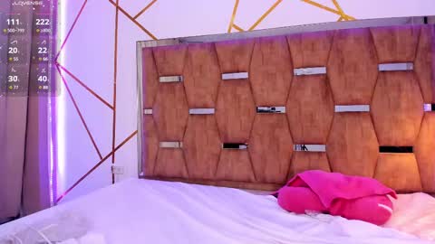 Snapshot of lunapleasure_ chatting on 03/03/25, 06:26 Luna online show from 03/03/25, 06:26