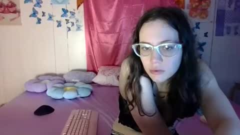 lunaquinn45 online show from 10/26/25, 03:29