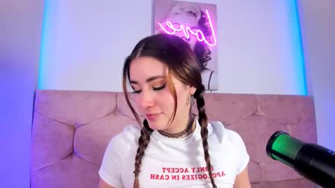 Luna  online show from 02/20/25, 06:57