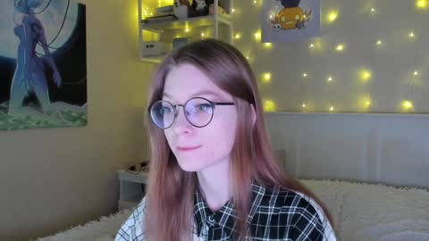 Snapshot of lunar_sofia chatting on 01/13/25, 06:38 Sofia online show from 01/13/25, 06:38