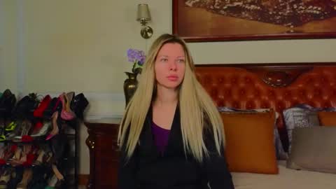 Luna Rishi online show from 02/23/26, 07:06