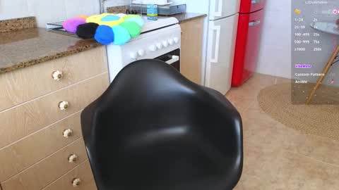  Luna online show from 02/10/25, 02:59