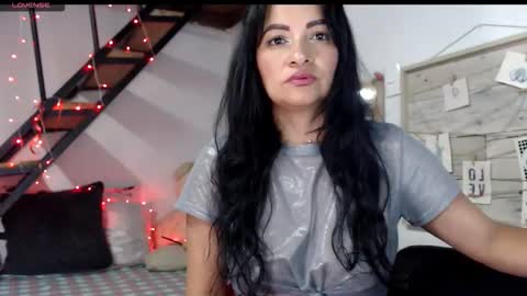 luna online show from 09/17/25, 07:21