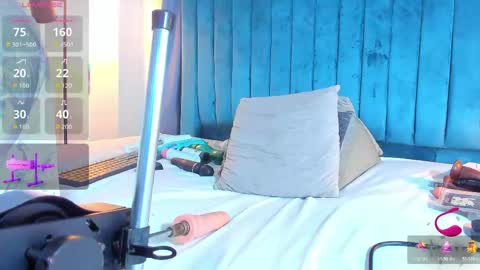 LUNA  online show from 05/28/26, 07:00