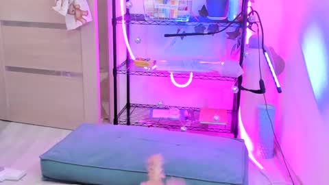 Kate online show from 02/14/25, 02:18