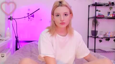 Kate online show from 02/27/25, 03:58