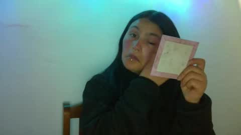 Luna online show from 01/19/25, 03:39