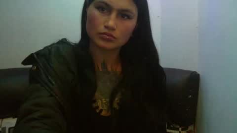 Luna online show from 02/21/25, 06:04