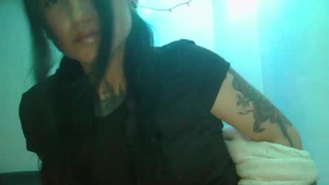 Luna online show from 03/01/25, 08:53