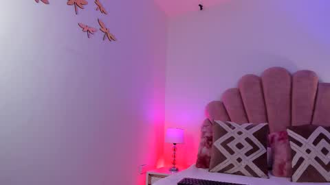 Luna   online show from 03/01/26, 02:57