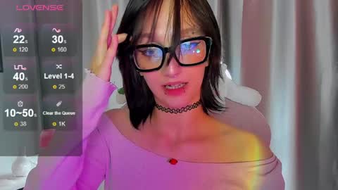 call me a pose striker  online show from 05/31/26, 03:41