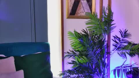 Luna online show from 02/07/26, 05:44