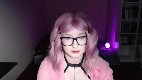 LunaXcherry online show from 03/02/26, 06:15